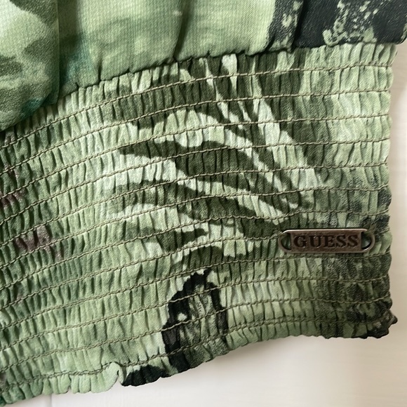 NWOT Guess Large Tropical Floral Printed Single Shoulder Tank Top - Picture 4 of 4